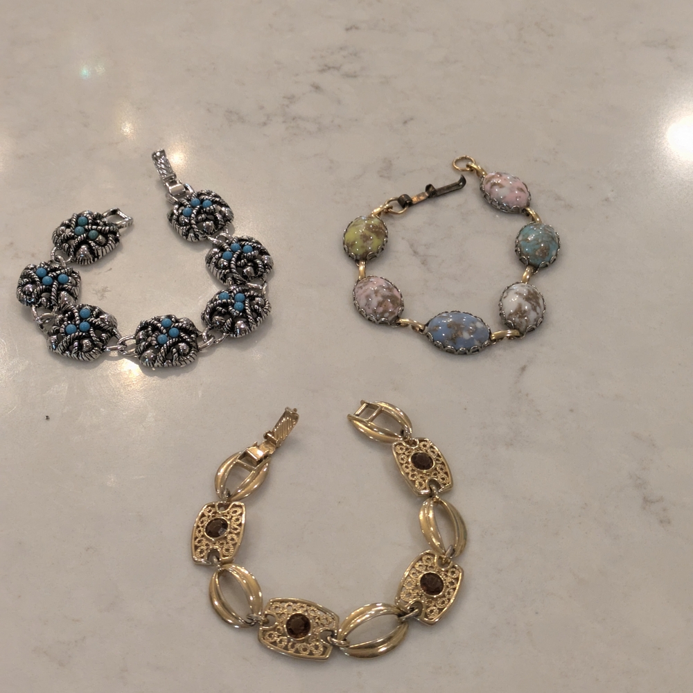 Chic Silver and Gold Women's Bracelet Trio Set